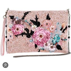 Mary Frances Love Endures Disney Collectors Edition Beaded Bag NWT